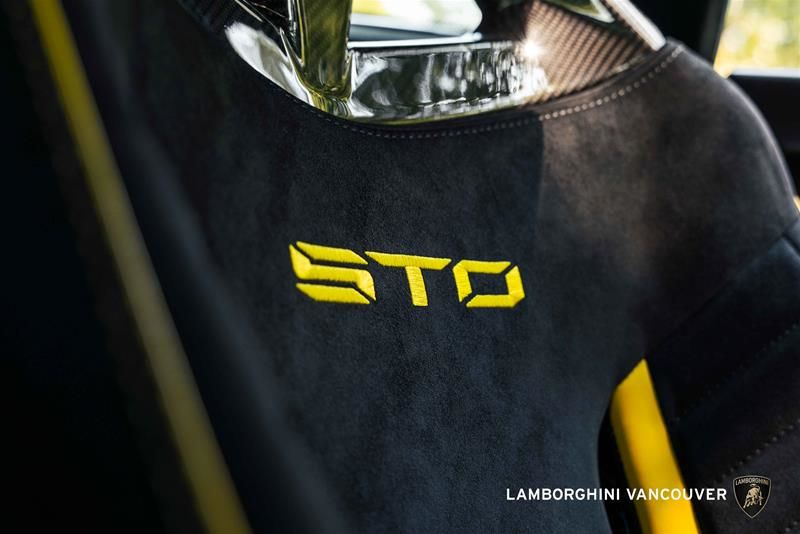 2023 Lamborghini Huracan