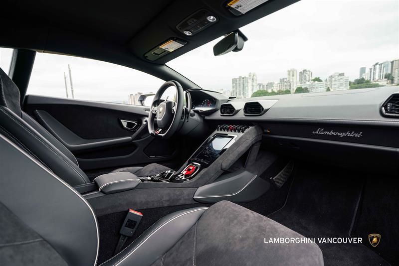 2024 Lamborghini Huracàn in Vancouver, British Columbia