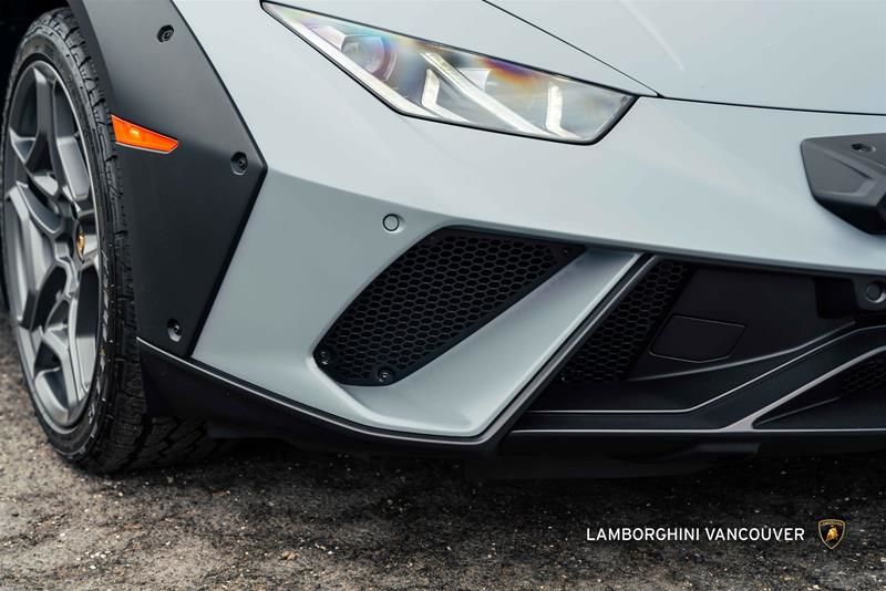 2024 Lamborghini Huracàn in Vancouver, British Columbia