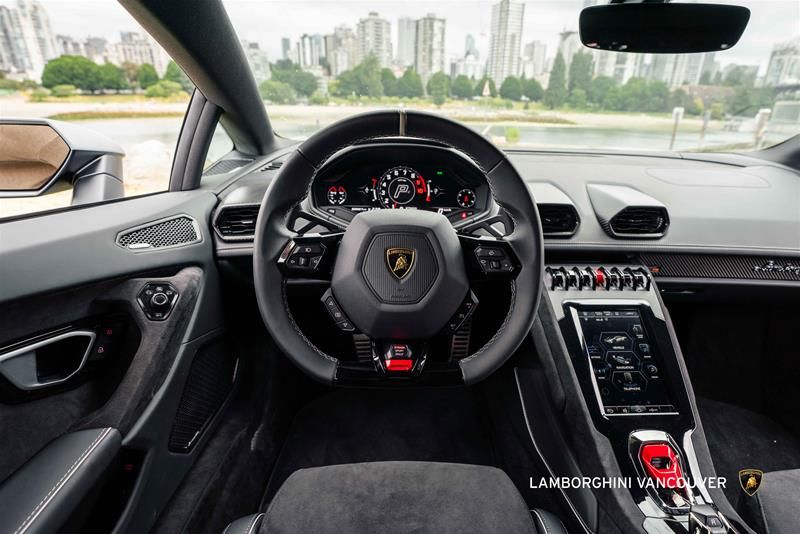 2024 Lamborghini Huracàn in Vancouver, British Columbia