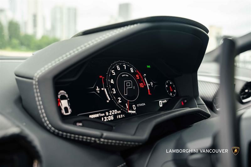 2024 Lamborghini Huracàn in Vancouver, British Columbia
