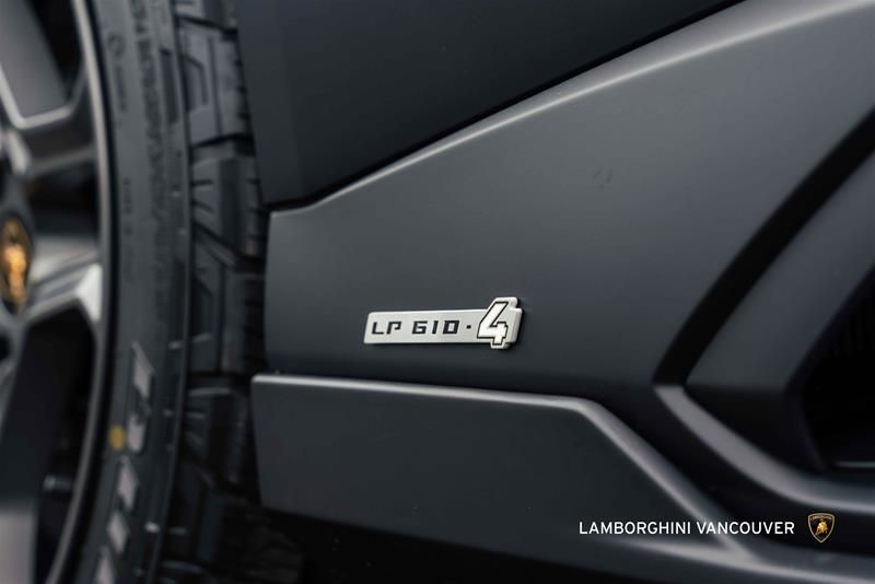 2024 Lamborghini Huracàn in Vancouver, British Columbia