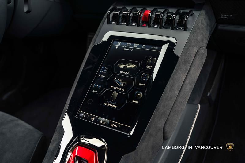 2024 Lamborghini Huracàn in Vancouver, British Columbia