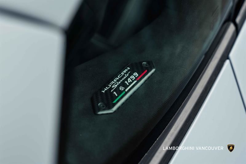 2024 Lamborghini Huracàn in Vancouver, British Columbia