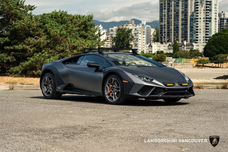 Lamborghini Huracàn  2024 à Vancouver, Colombie-Britannique
