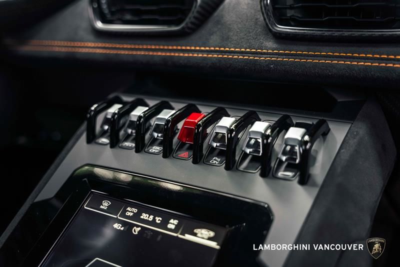 Lamborghini Huracàn  2024 à Vancouver, Colombie-Britannique