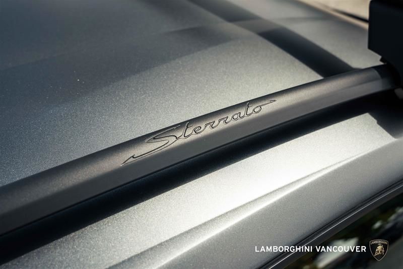 Lamborghini Huracàn  2024 à Vancouver, Colombie-Britannique