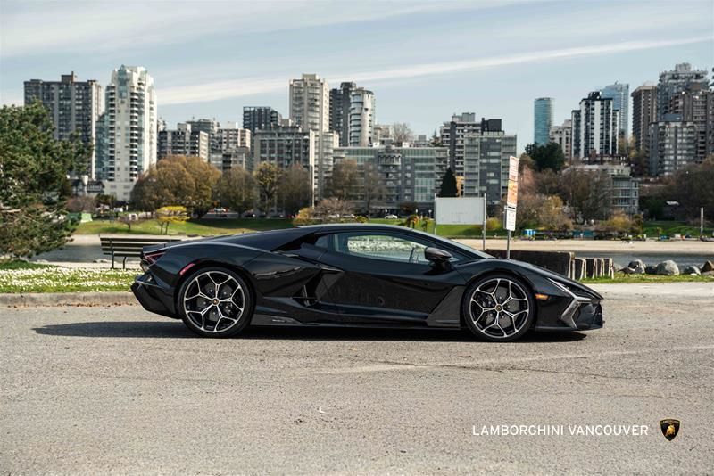 2024 Lamborghini Revuelto in Vancouver, British Columbia