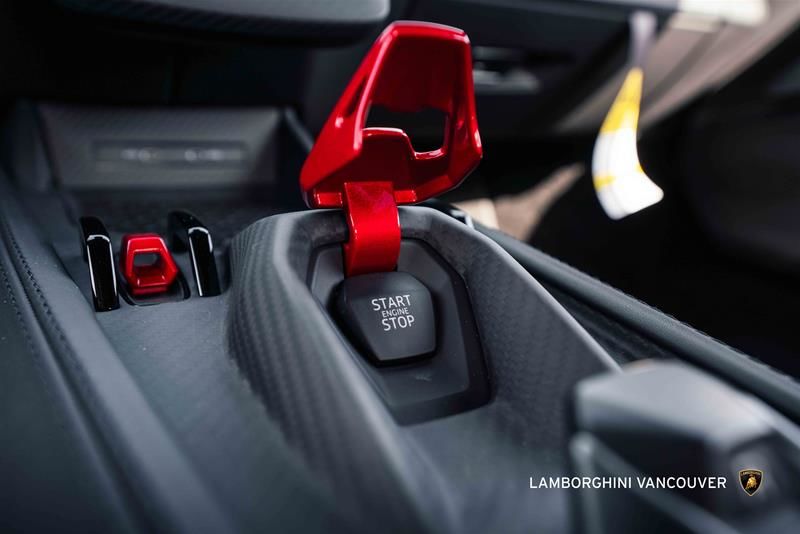 2024 Lamborghini Revuelto in Vancouver, British Columbia