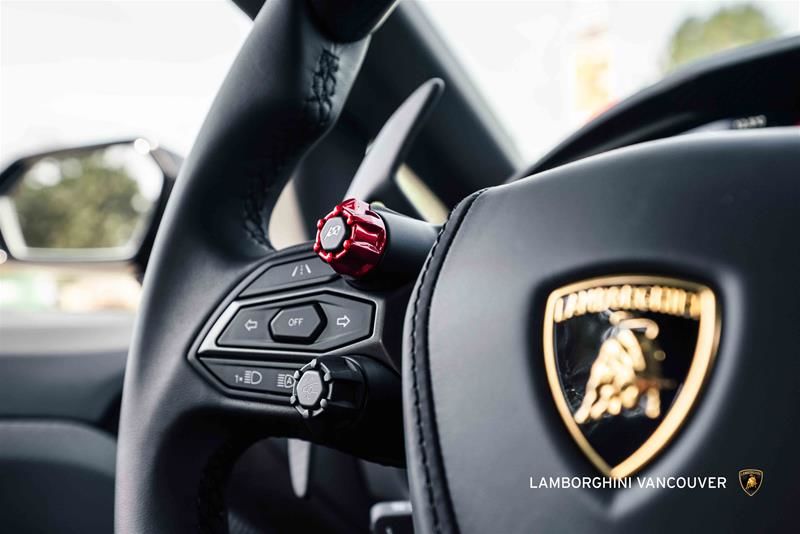 2024 Lamborghini Revuelto in Vancouver, British Columbia