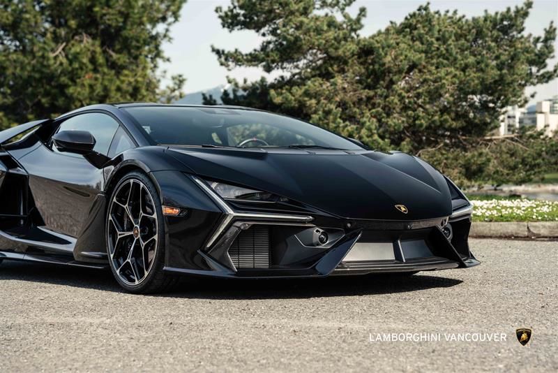 2024 Lamborghini Revuelto in Vancouver, British Columbia
