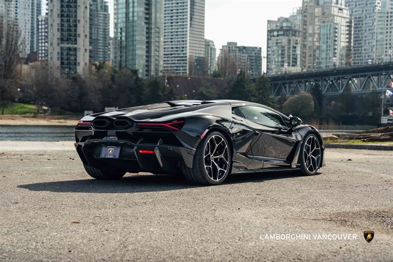 2024 Lamborghini Revuelto in Vancouver, British Columbia