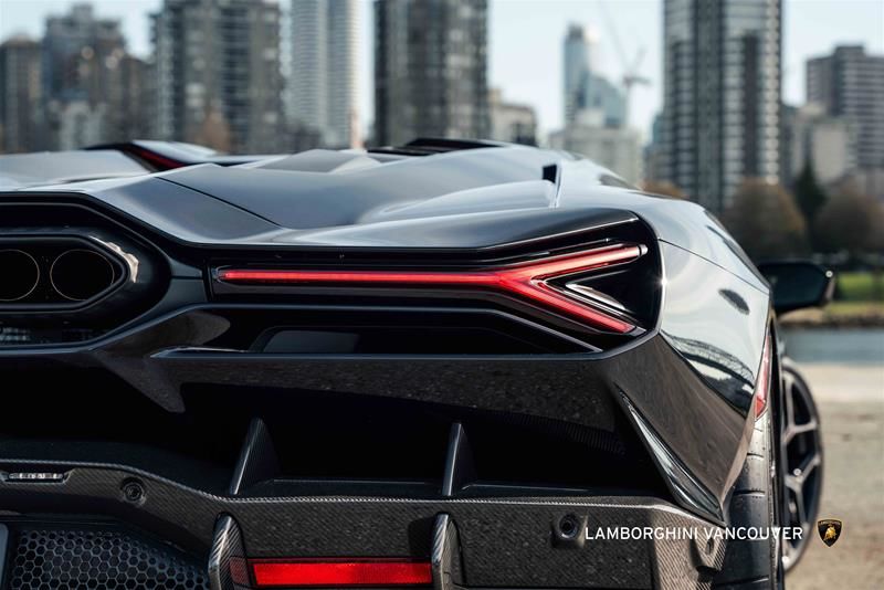 2024 Lamborghini Revuelto in Vancouver, British Columbia