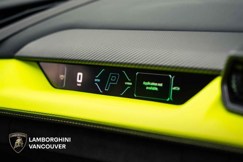 2024 Lamborghini Revuelto