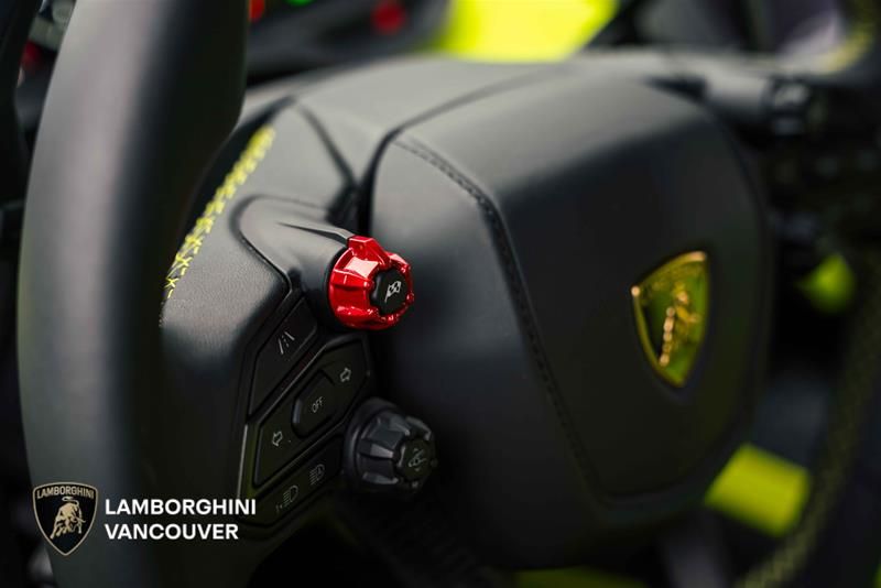 2024 Lamborghini Revuelto