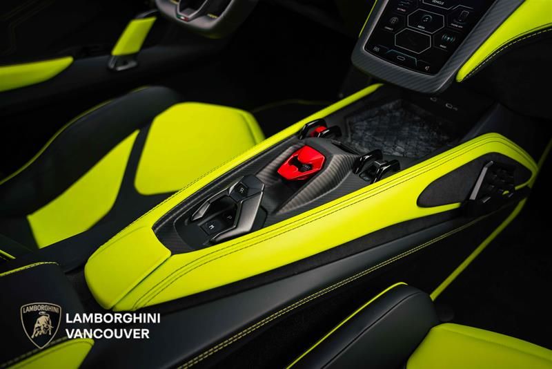 2024 Lamborghini Revuelto in Vancouver, British Columbia
