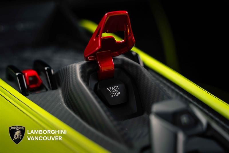 2024 Lamborghini Revuelto in Vancouver, British Columbia