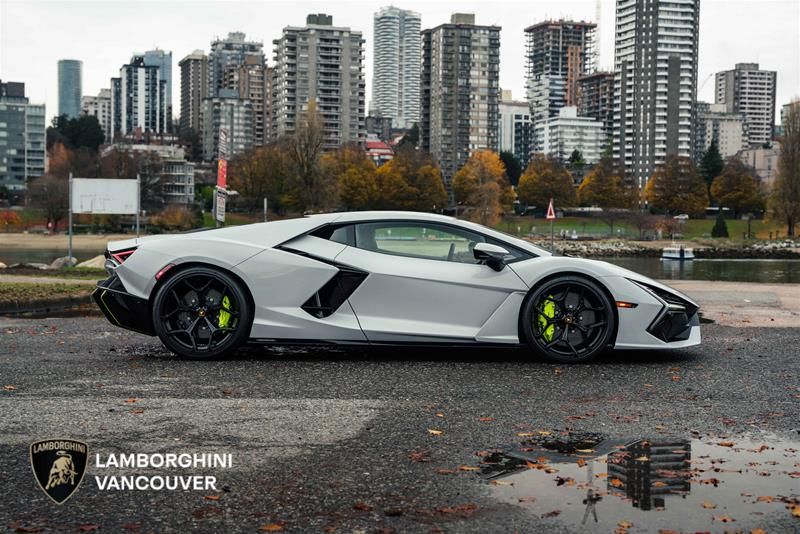 2024 Lamborghini Revuelto in Vancouver, British Columbia
