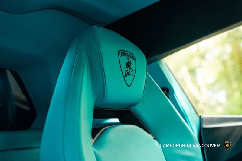 Lamborghini Revuelto  2025 à Vancouver, Colombie-Britannique