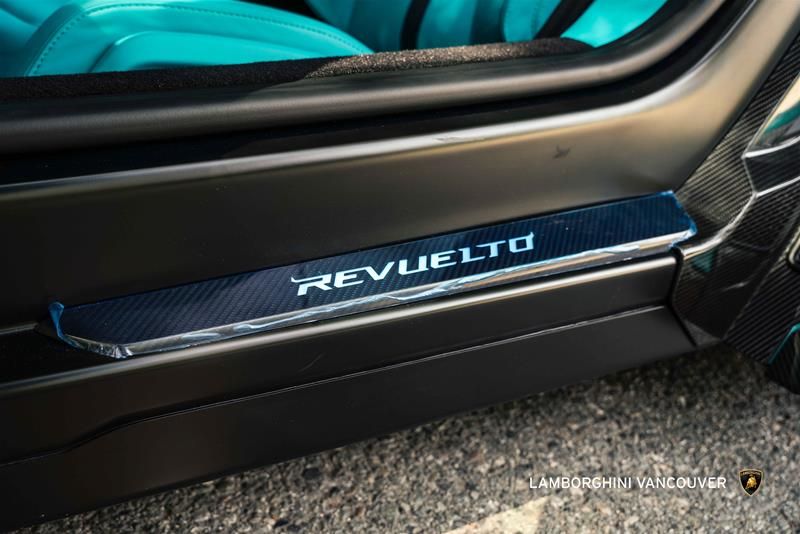Lamborghini Revuelto  2025 à Vancouver, Colombie-Britannique