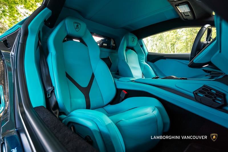 Lamborghini Revuelto  2025 à Vancouver, Colombie-Britannique