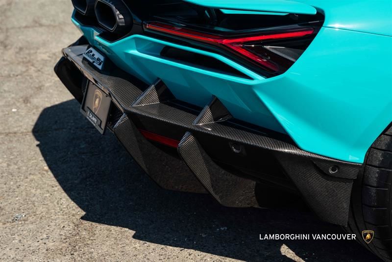 Lamborghini Revuelto  2025 à Vancouver, Colombie-Britannique
