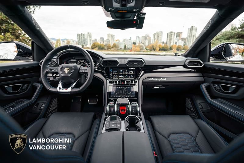 2023 Lamborghini Urus