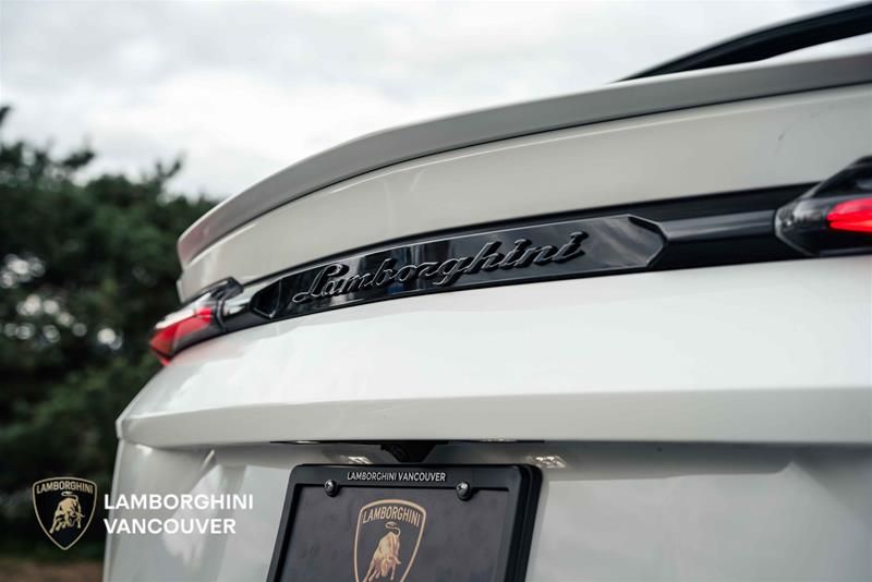 2023 Lamborghini Urus