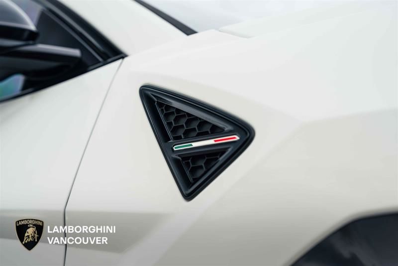 2023 Lamborghini Urus