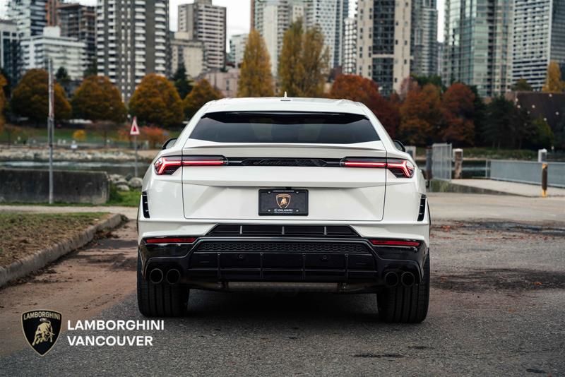 2023 Lamborghini Urus