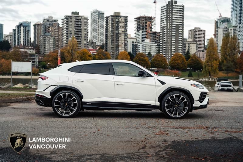 2023 Lamborghini Urus