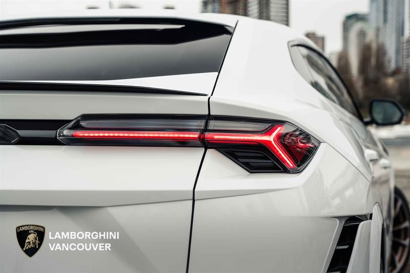 Lamborghini Urus  2023 à Vancouver, Colombie-Britannique