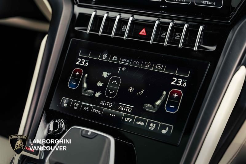 Lamborghini Urus  2023 à Vancouver, Colombie-Britannique