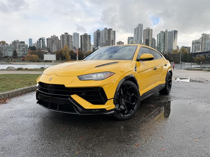 2023 Lamborghini Urus