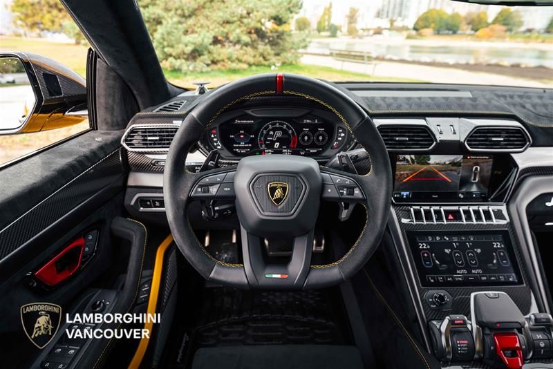 2024 Lamborghini Urus