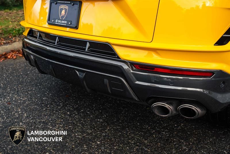 2024 Lamborghini Urus