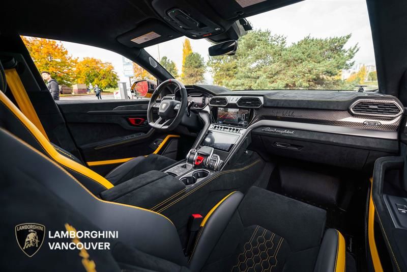 2024 Lamborghini Urus