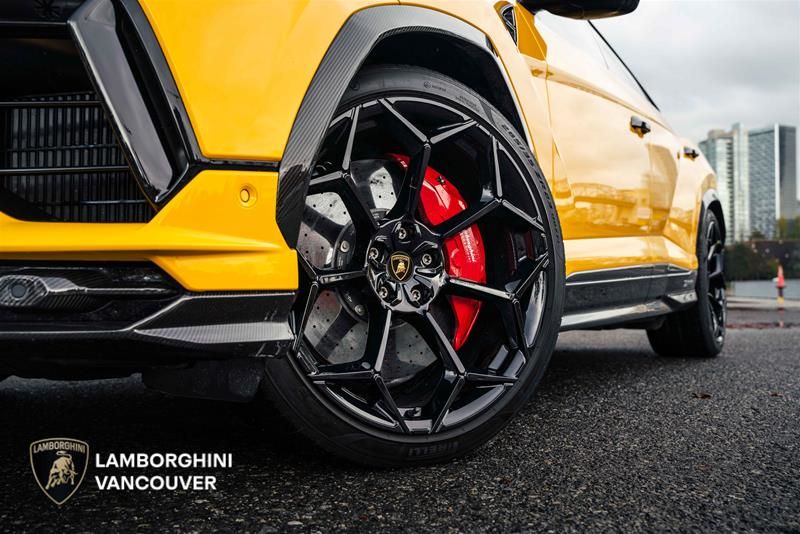 2024 Lamborghini Urus