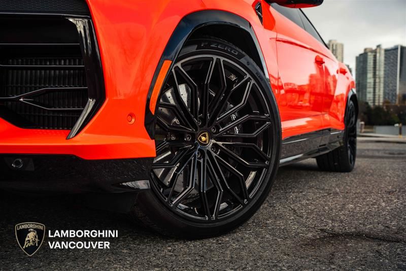 2025 Lamborghini Urus