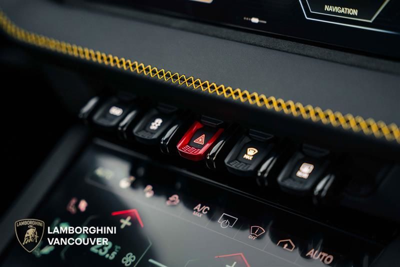 2025 Lamborghini Urus