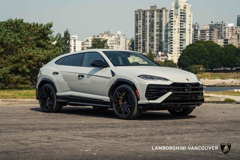 2025 Lamborghini Urus