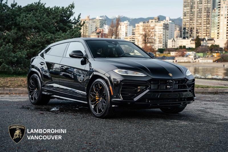 Lamborghini Urus  2025 à Vancouver, Colombie-Britannique