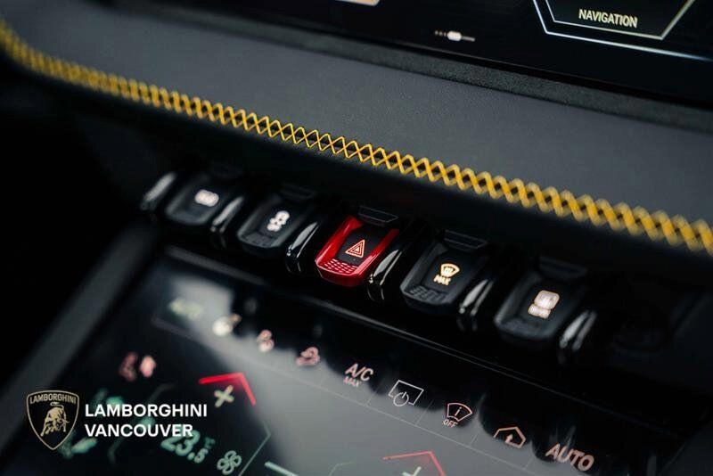 Lamborghini Urus  2025 à Vancouver, Colombie-Britannique