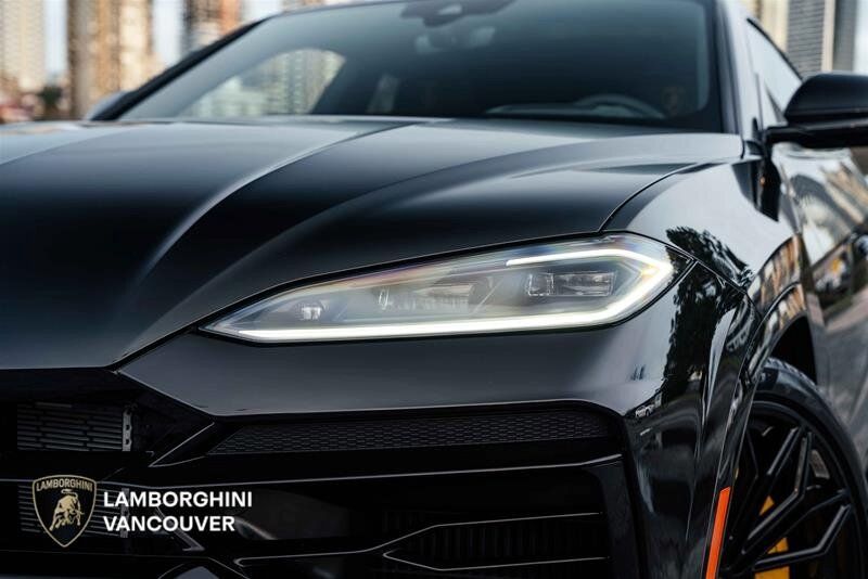 Lamborghini Urus  2025 à Vancouver, Colombie-Britannique