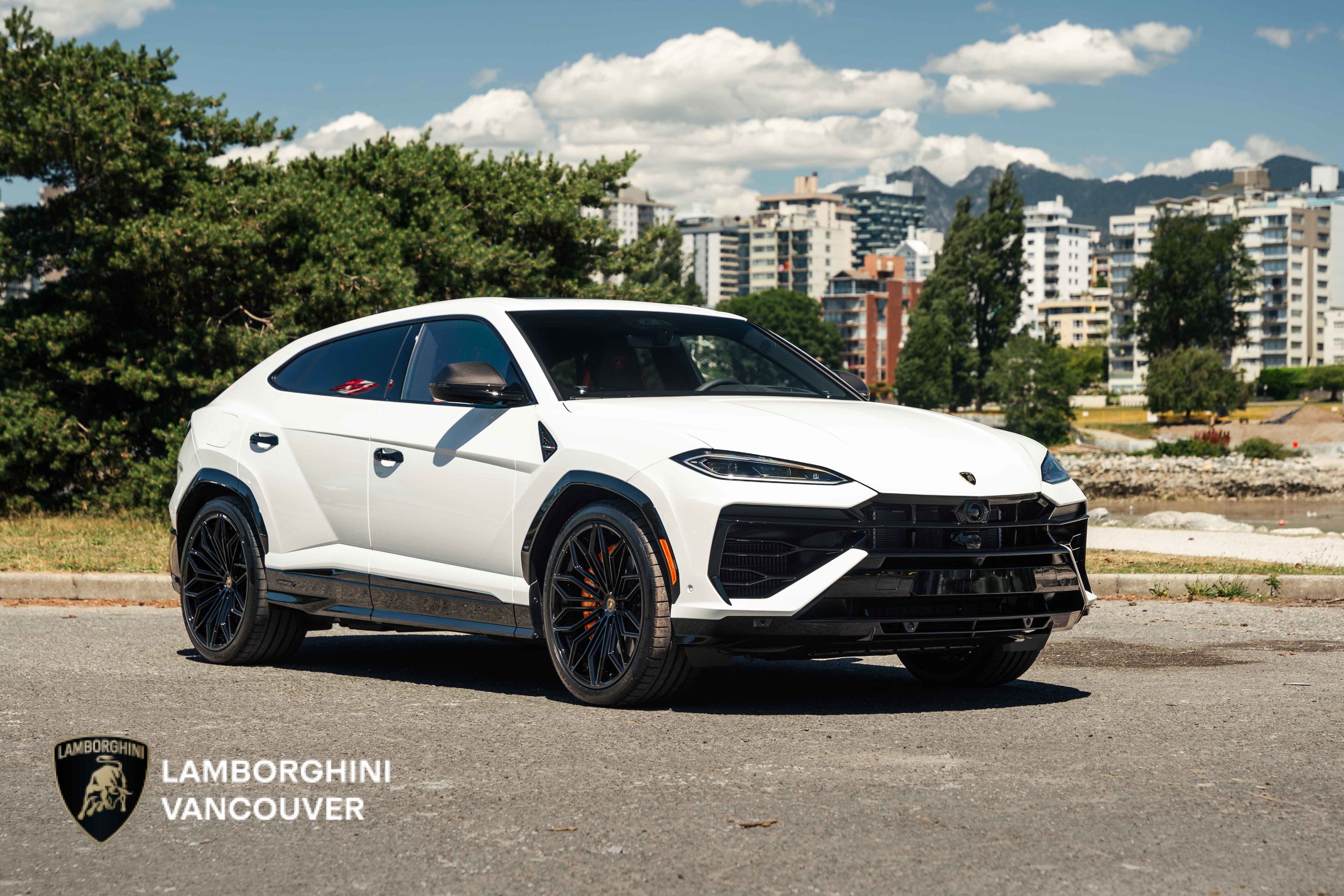2026 Lamborghini Urus in Vancouver, British Columbia