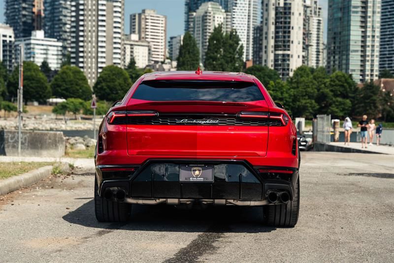 2026 Lamborghini Urus in Vancouver, British Columbia