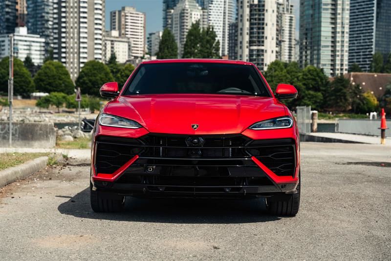 2026 Lamborghini Urus in Vancouver, British Columbia