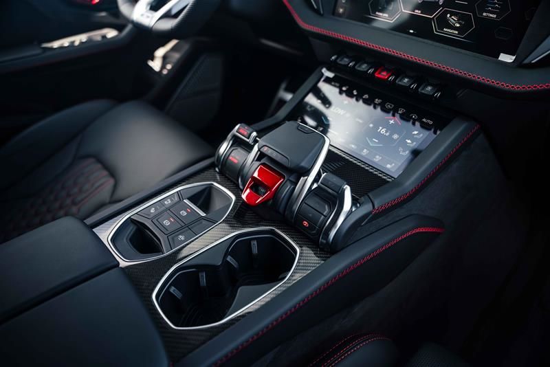 2026 Lamborghini Urus in Vancouver, British Columbia