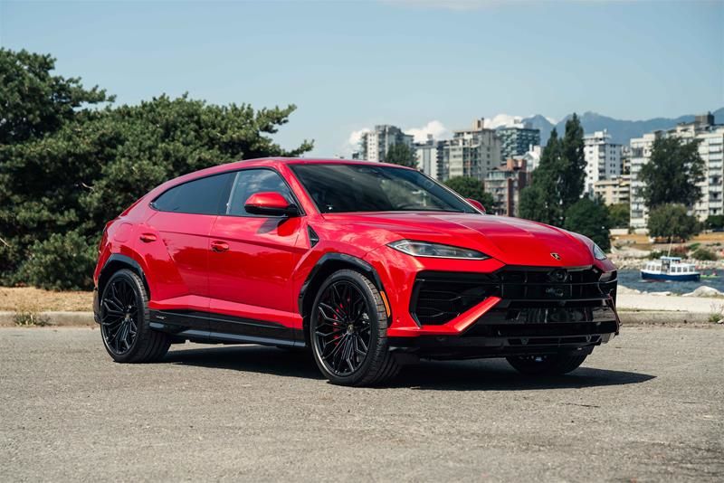 2026 Lamborghini Urus in Vancouver, British Columbia
