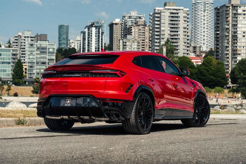 2026 Lamborghini Urus in Vancouver, British Columbia